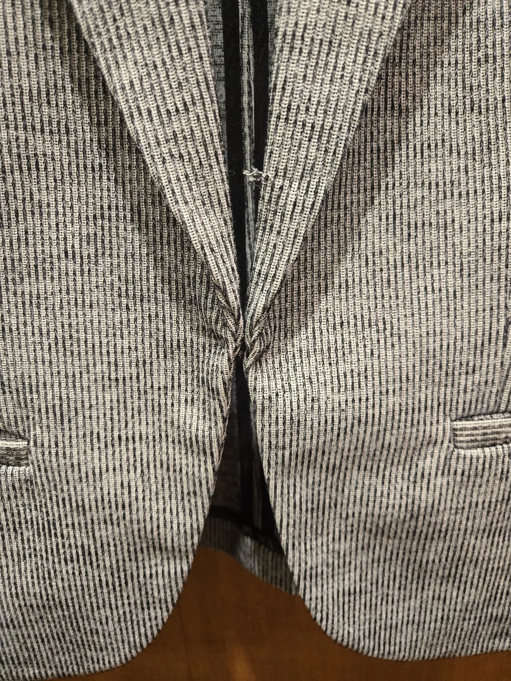 Amanda & Chelsea Gray Pinstripe Cropped Blazer - Picture 3 of 5